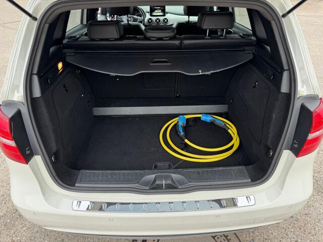 Mercedes-Benz B-KLASSE 250 e Prestige 28 kWh B - COMING SOON