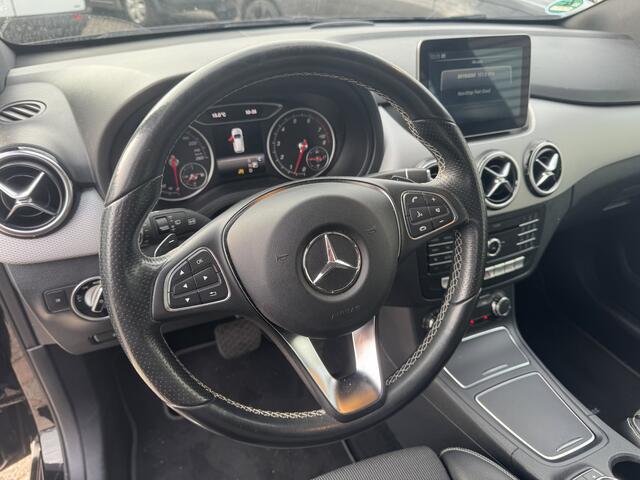Mercedes-Benz B-KLASSE 180 Ambition | Nieuw Binnen! | Automaat | Half leer | Camera