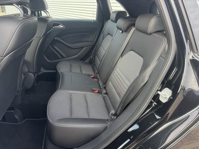 Mercedes-Benz B-KLASSE 180 Ambition | Nieuw Binnen! | Automaat | Half leer | Camera