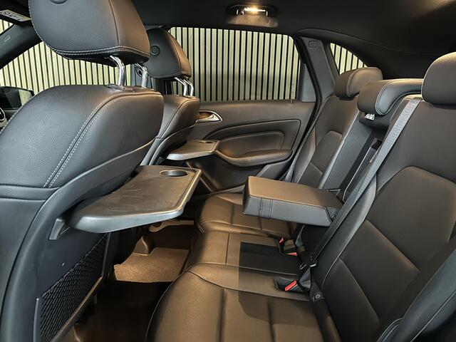 Mercedes-Benz B-KLASSE 180 AMG-Pakket NL auto | Lederen bekleding | Navi