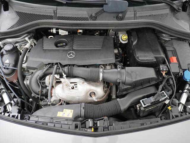 Mercedes-Benz B-KLASSE 200 Ambition | Trekhaak Carplay Sfeer