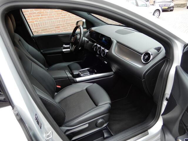 Mercedes-Benz B-KLASSE 180 BUS. SOLUTION automaat