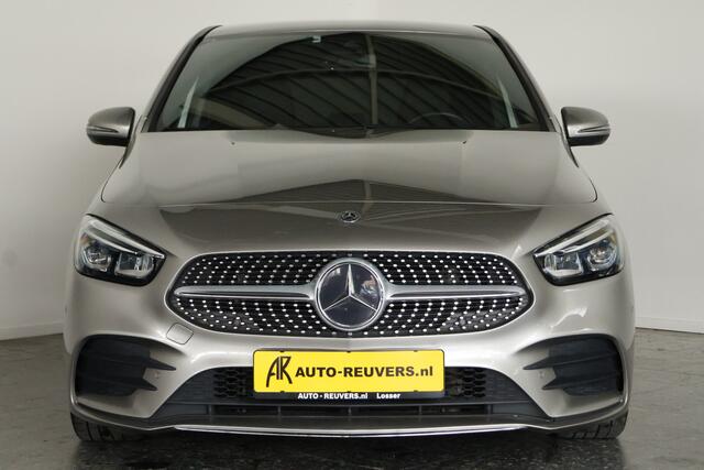 Mercedes-Benz B-KLASSE 180 Business Solution AMG / LED / Navi / Cam / CarPlay / Leder-Alcantara
