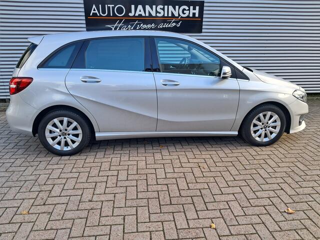 Mercedes-Benz B-KLASSE 180 Ambition Automaat met 20.409 km !!!!! | Clima | Cruise control | Navigatie | LM Velgen | Michelin Cross Climate banden | RIJKLAARPRIJS INCL 12 MAANDEN GARANTIE EN BEURT