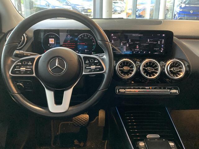 Mercedes-Benz B-KLASSE 250 e Business Solution Luxury Limited NAVIGATIE | TREKHAAK | ACHTERUITRIJCAMERA