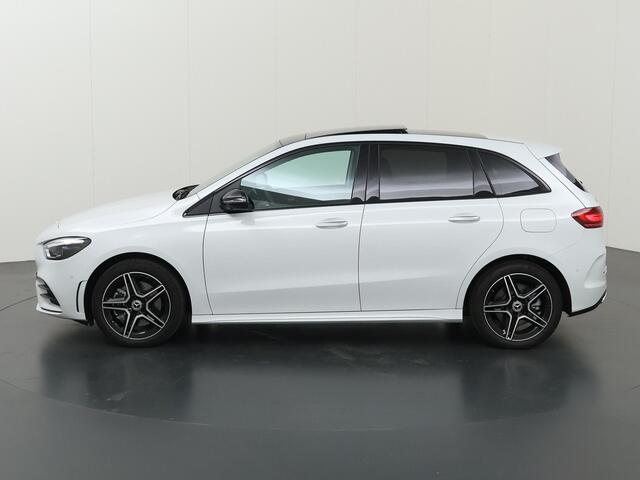Mercedes-Benz B-KLASSE 250 e AMG Line | Premium plus | Panoramadak | Night pakket |