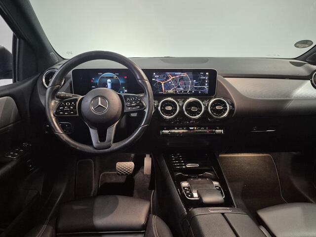 Mercedes-Benz B-KLASSE 180 Business Solution | Navigatie | Achteruitrijcamera | Climate control