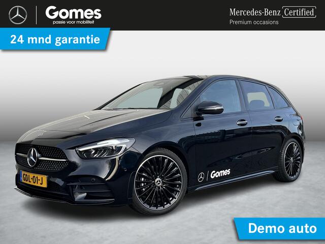 Mercedes-Benz B-KLASSE 180 AMG Line | Night Pakket | Panoramadak | Dodehoekassistent | Advanced Sound System | Augmented Reality voor Navigatie | Sfeerverlichting | Stoelverwarming | Apple CarPlay | Android Auto | Sierdelen Aluminium | Elektrische Achterklep | Achteruitrijcame