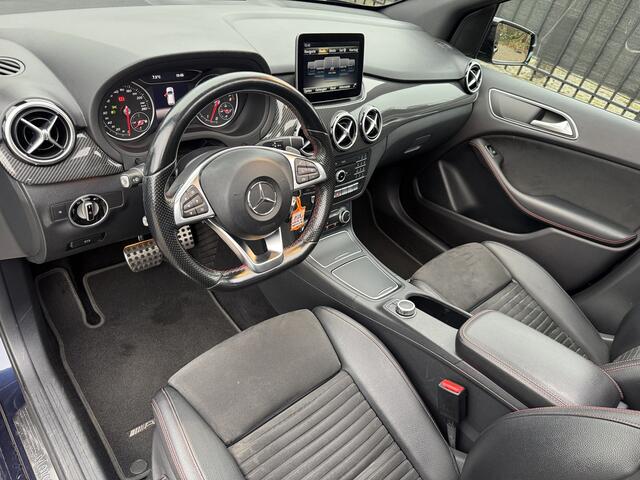 Mercedes-Benz B-KLASSE 180 Ambition AMG Panorama/Alcantara/Navi/PDC