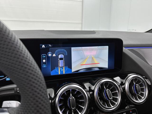 Mercedes-Benz B-KLASSE 180 Business Solution AMG | Nightpakket | Trekhaak | Panoramaschuifdak | Stoelverwarming voor | Multibeam LED | Smartphone integratie | EASY PACK achterklep | Keyless-Go comfortpakket |