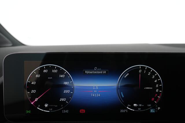 Mercedes-Benz B-KLASSE 250 e AMG Plug-In Hybride AMG Line | Night Pakket | Panorama Schuif-Kanteldak | Distronic | 360° camera | Multi beam Ledkoplampen. Inclusief 24 maanden MB Certified garantie voor Europa.