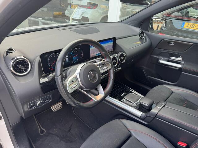 Mercedes-Benz B-KLASSE 180 Business Solution AMG