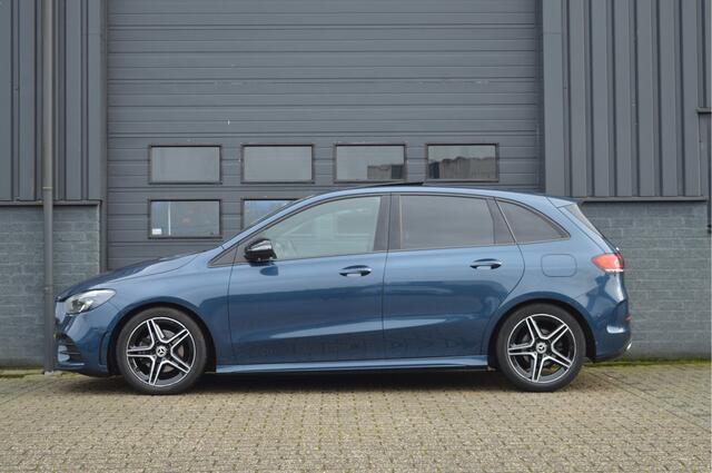Mercedes-Benz B-KLASSE 180 Business Solution AMG | PANO | CAMERA |