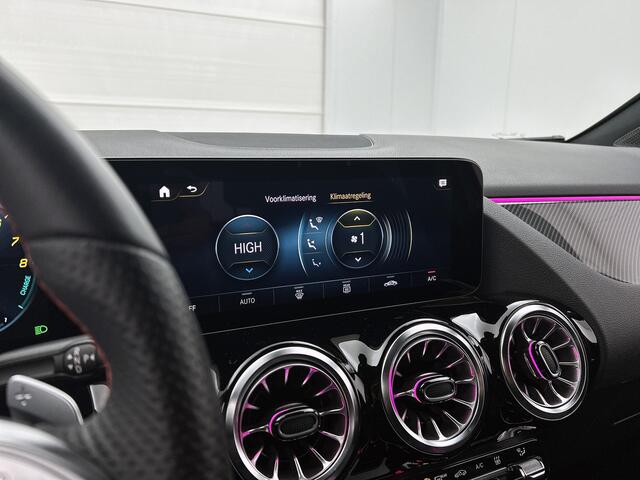 Mercedes-Benz B-KLASSE 250 e AMG Plug-In Hybride | Achteruitrijcamera | Multispaaks Velgen | Distronic | Sfeerverlichting | Nightpakket | Inclusief 24 maanden MB Certified garantie voor Europa.