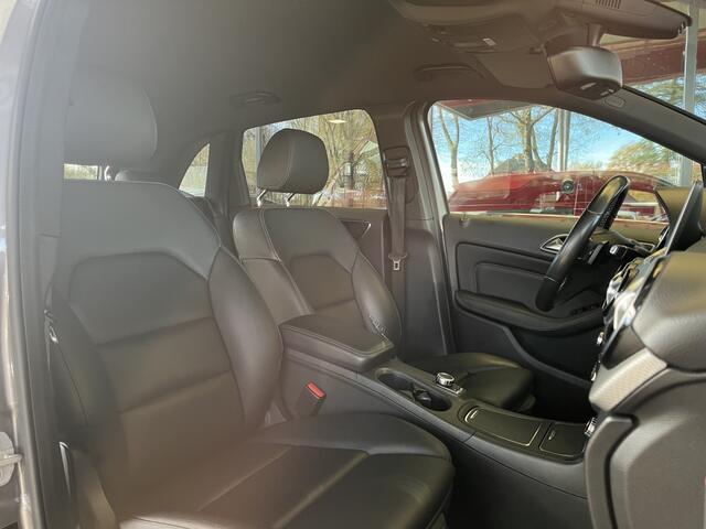 Mercedes-Benz B-KLASSE 180 Activity Edition | Navi | Cruise Control | Parkeersensoren