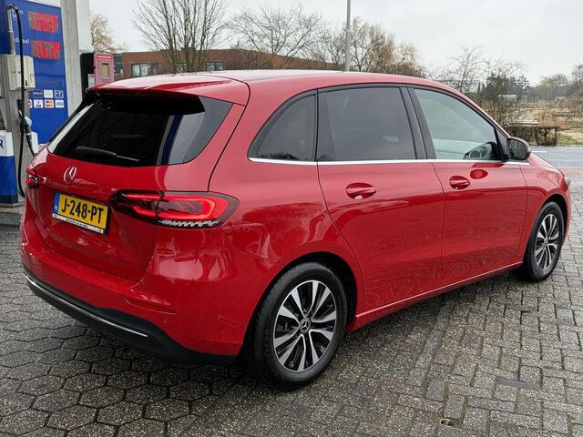 Mercedes-Benz B-KLASSE 180 Business Solution NAVI | KLIMA | CAMERA | BOVAG !!