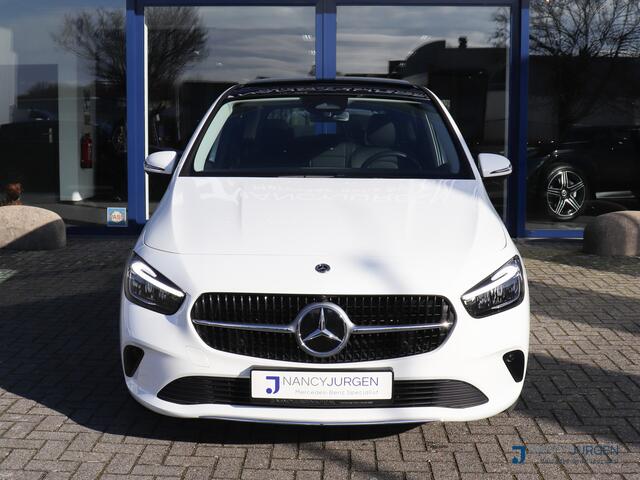 Mercedes-Benz B-KLASSE 250 e Business Line | Pano | Navi | Cruise | LED | Elektrische Kofferklep | Apple CarPlay | Stoel + Stuur Verw. | Park Assist | Lane Assist | Automaat |
