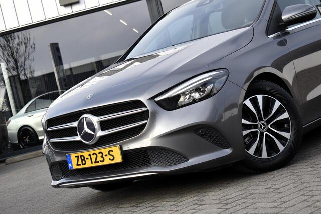 Mercedes-Benz B-KLASSE 180 Business Solution