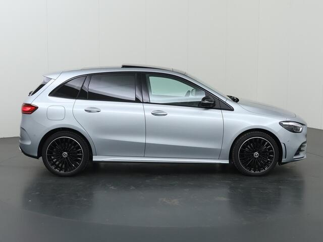 Mercedes-Benz B-KLASSE 250e Business Solution AMG | Panoramaschuifdak | Night | Premium plus pakket | Winter pakket | Trekhaak | Head-up display |