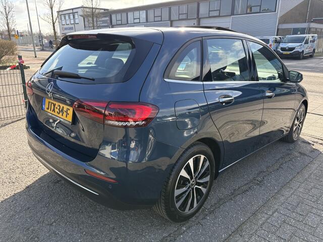 Mercedes-Benz B-KLASSE 250 e Premium Plus