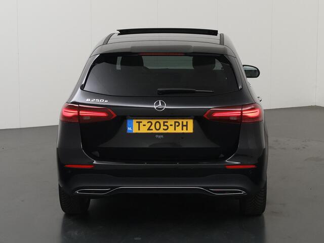 Mercedes-Benz B-KLASSE 250 e Luxury Line | Beige bekleding | Rij assistentiepakket | Multibeam koplampen |