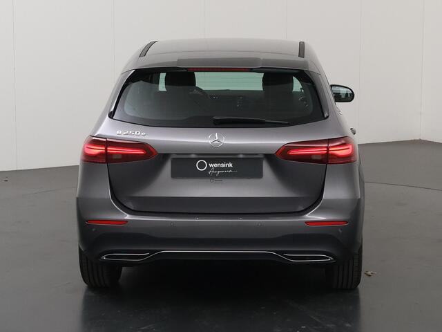 Mercedes-Benz B-KLASSE 250 e Business Line | Trekhaak | Distronic | Stoelverwarming |