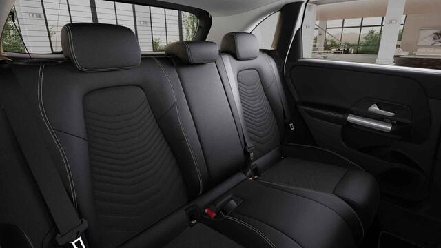 Mercedes-Benz B-KLASSE 250 e Star Edition | Night pakket | Stoelverwarming | Winter pakket | Led koplampen |