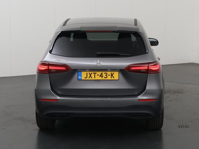 Mercedes-Benz B-KLASSE 250 e Business Solution | Night pakket | Trekhaak | Distronic |