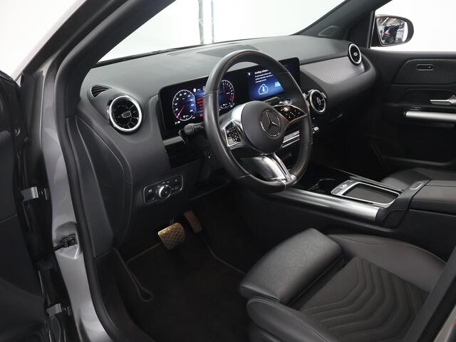 Mercedes-Benz B-KLASSE 250 e Business Solution | Night pakket | Trekhaak | Distronic |