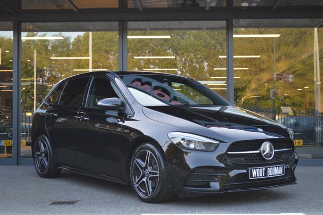 Mercedes-Benz B-KLASSE 200 AMG Led Widescreen Sfeer Camera Night CarPlay Afn.trekh Pdc