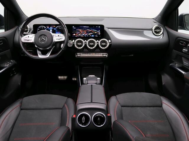 Mercedes-Benz B-KLASSE 250 e Business Solution AMG | Trekhaak | Distronic | Panoramadak | Memory | Sfeerverlichting | Keyless Go | Inclusief 24 maanden Mercedes-Benz Certified garantie voor Europa.