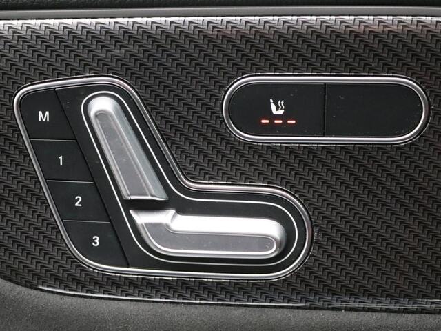 Mercedes-Benz B-KLASSE 250 e Business Solution AMG | Trekhaak | Distronic | Panoramadak | Memory | Sfeerverlichting | Keyless Go | Inclusief 24 maanden Mercedes-Benz Certified garantie voor Europa.