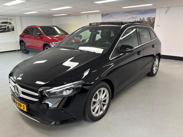 Mercedes-Benz B-KLASSE 250 e Premium Panorama Widescreen Dodehoek Camera