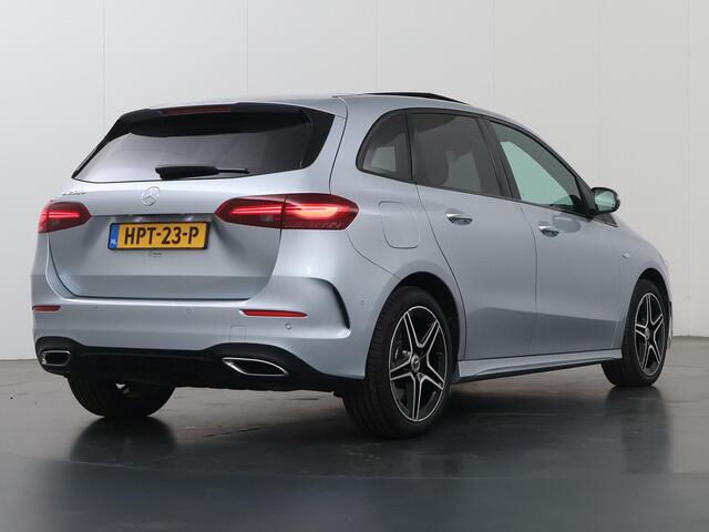 Mercedes-Benz B-KLASSE 250 e Business Solution AMG | Night pakket | Distronic | Panoramadak | Elektrische achterklep |