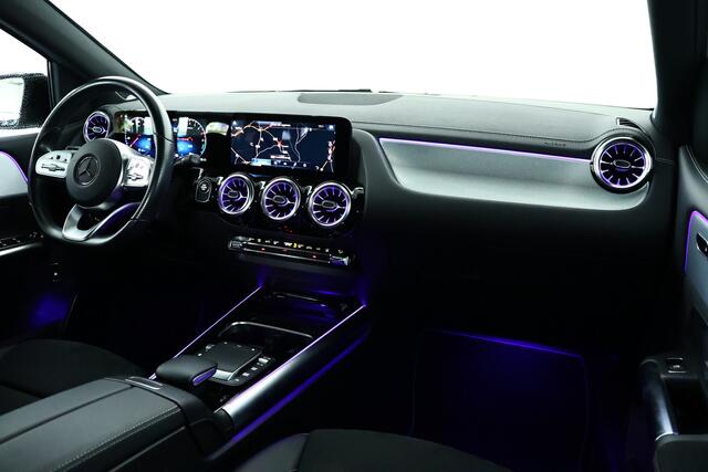 Mercedes-Benz B-KLASSE 250 e AMG Line / LED / Burmester / Navi