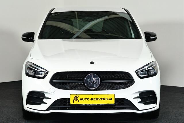 Mercedes-Benz B-KLASSE 250 e AMG Line / LED / Burmester / Navi