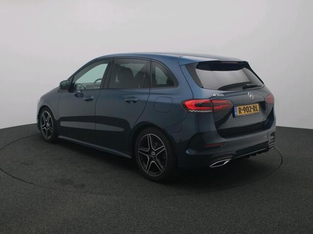 Mercedes-Benz B-KLASSE 180 Business Solution AMG