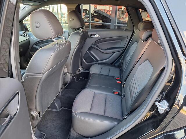 Mercedes-Benz B-KLASSE 180 Ambition | Automaat | Parkeersensoren rondom | Navigatie | Bluetooth | LED verlichting