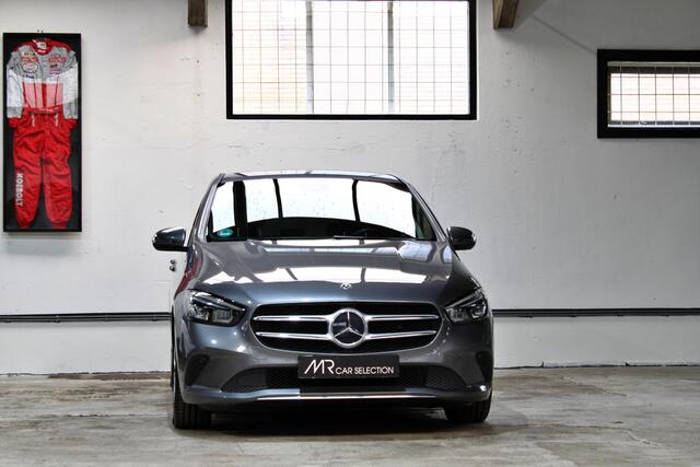 Mercedes-Benz B-KLASSE 180 Advantage | Line Style Plus | Smartphone integratie | Camera | Elektr. achterklep | NL auto |