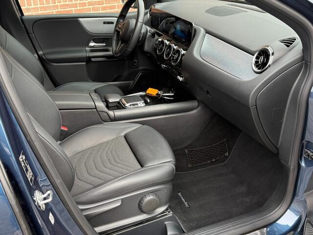 Mercedes-Benz B-KLASSE 200 BUS. SOLUTION