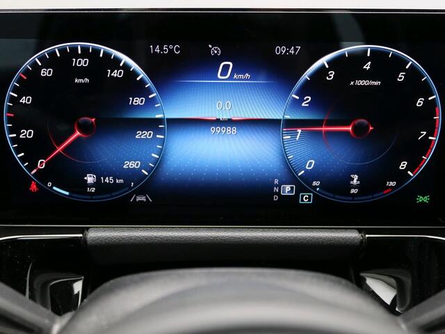 Mercedes-Benz B-KLASSE 180 Business Solution Trekhaak | Ledkoplampen | Stoelverwarming | Licht- en zicht pakket | Parkeerpakket met achteruitrijcamera. Inclusief 24 maanden Mercedes-Benz Certified garantie voor Europa.