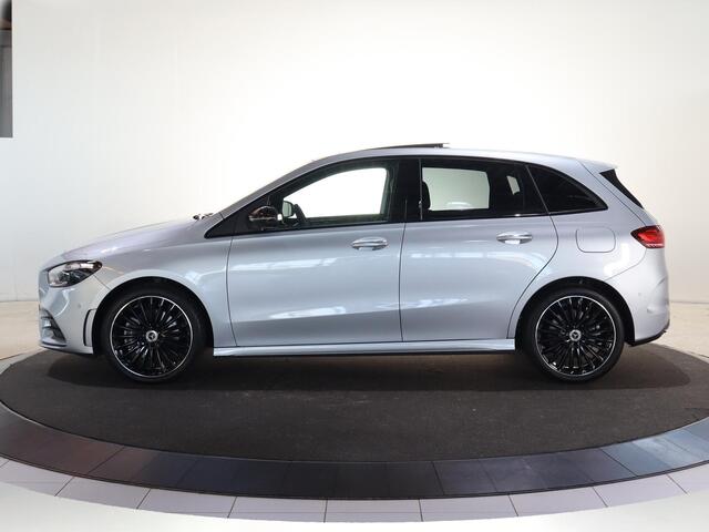 Mercedes-Benz B-KLASSE 250e Business Solution AMG | Panoramaschuifdak | Night | Premium plus pakket | Winter pakket | Trekhaak | Head-up display |