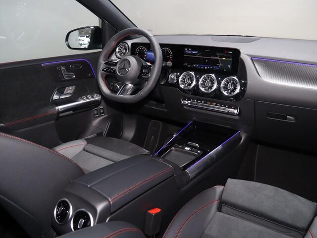 Mercedes-Benz B-KLASSE 250e Business Solution AMG | Panoramaschuifdak | Night | Winter pakket | Trekhaak | Stoelverwarming |