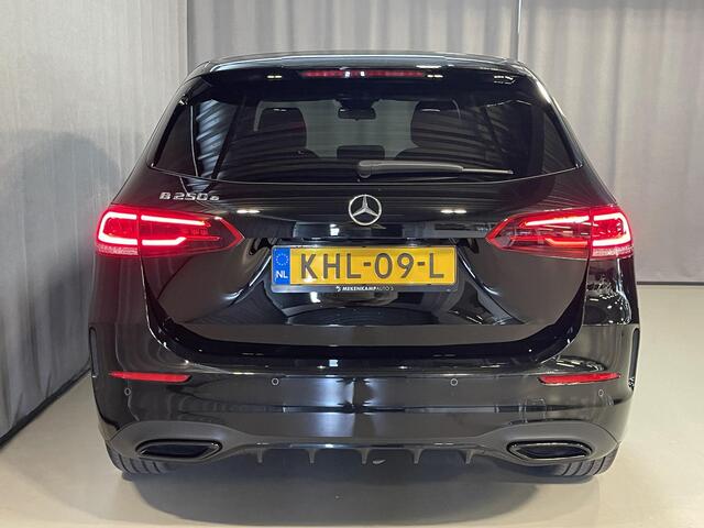 Mercedes-Benz B-KLASSE 250 e Business Solution AMG Limited Night Pakket 18''/Sfeerverlichting/DAB/PDC v+a/Stoelverwarming/Climate/Apple Carplay & Android Auto