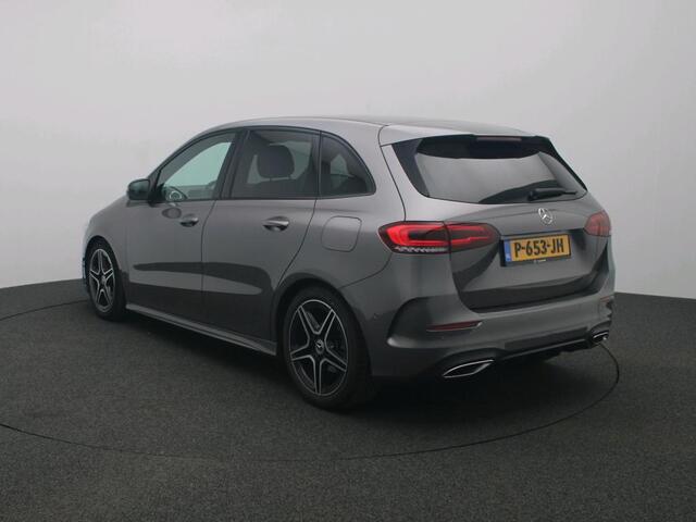 Mercedes-Benz B-KLASSE 180 Business Solution AMG AMG Line | Night Pakket | Sfeerverlichting | Achteruitrijcamera | Ledkoplampen | Inclusief 24 maanden Mercedes-Benz Certified garantie voor Europa.