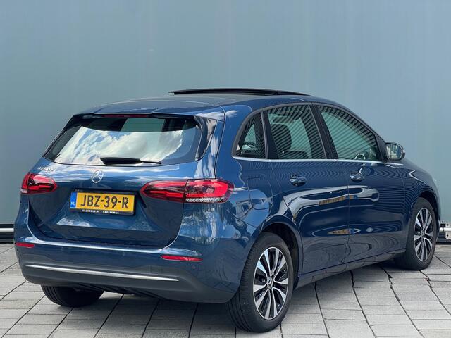 Mercedes-Benz B-KLASSE BWJ 2022 | 250 e 218PK AUTOMAAT VOL!! | PANO DAK | LEER | STOELVERW&VENTILATIE | LED | NAVI | CLIMA | PDC 2X
