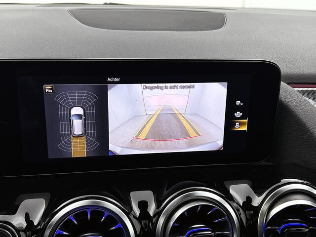 Mercedes-Benz B-KLASSE 200 Business Solution AMG | Panoramadak | Achteruitrijcamera | Multibeam Koplampen | Nightpakket | Inclusief 24 maanden MB Certified garantie voor Europa.