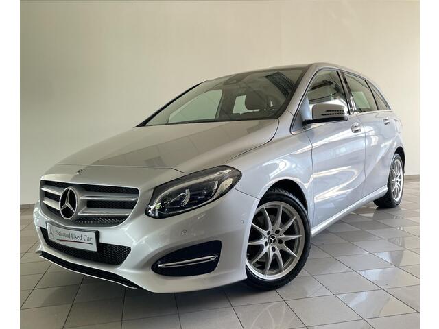 Mercedes-Benz B-KLASSE 180 Business Solution Plus Upgrade Edition | Parkeercamera | Stoelverwarming | Airco