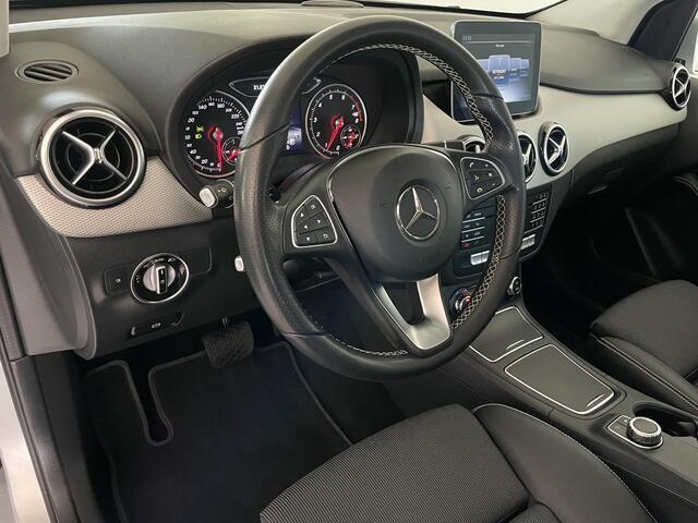 Mercedes-Benz B-KLASSE 180 Business Solution Plus Upgrade Edition | Parkeercamera | Stoelverwarming | Airco