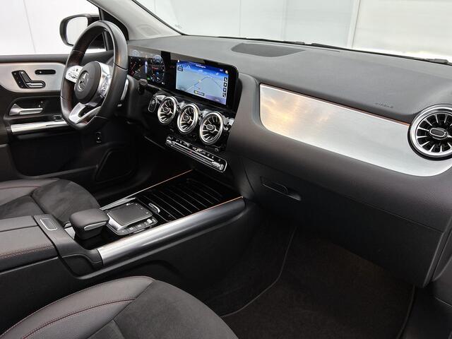 Mercedes-Benz B-KLASSE 250 e Premium Plus | AMG-Line Interieur | AMG-Line Exterieur | Achteruitrijcamera | Panorama schuif/kanteldak | Memory Seats | Sfeerver 24 Maanden Mercedes-Benz Certified Garantie